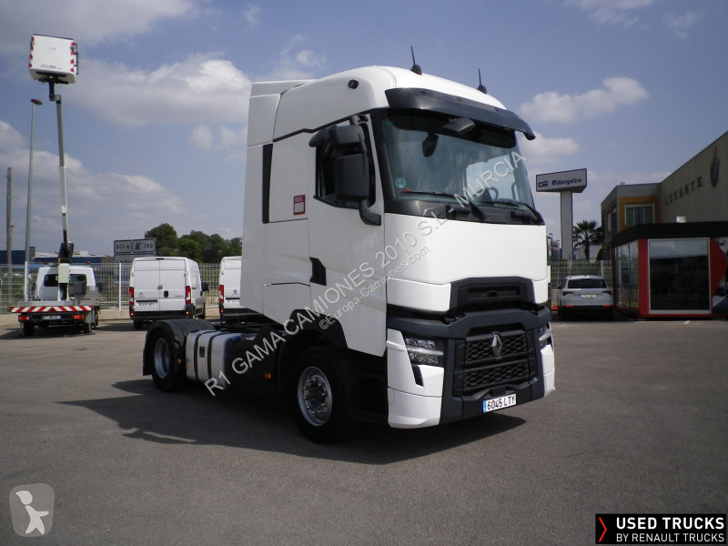 جرار Renault