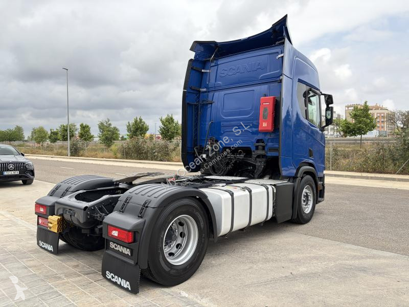 جرار Scania
