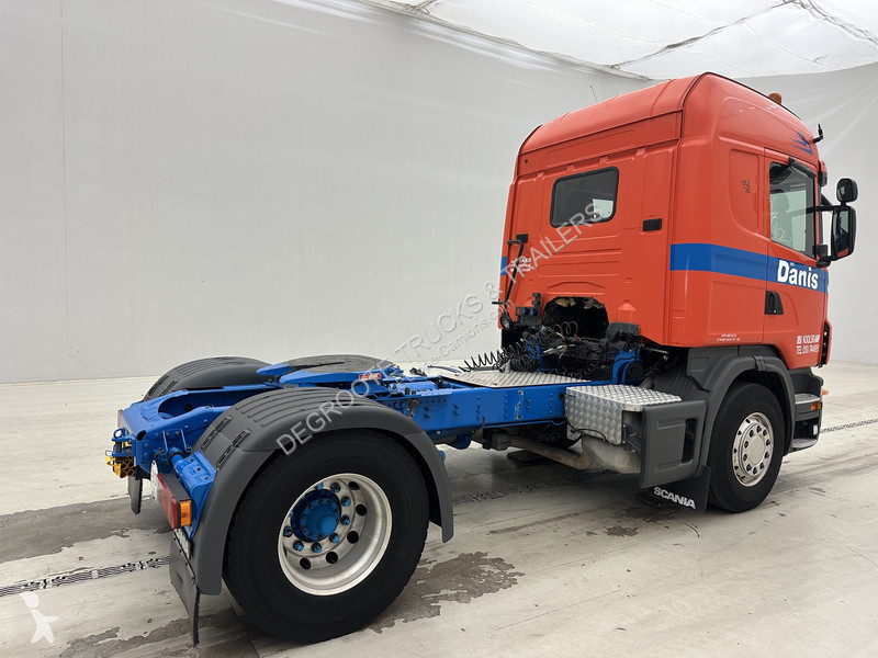 جرار Scania 440*