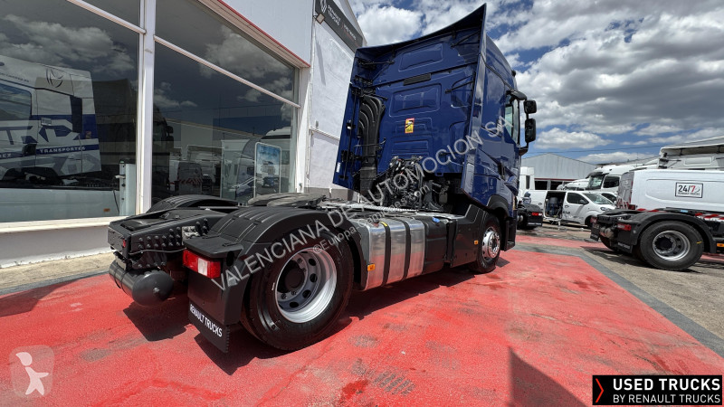 جرار Renault