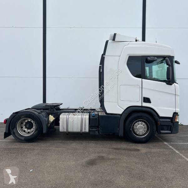 Cap tractor Scania