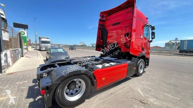 Cabeza tractora Renault 480