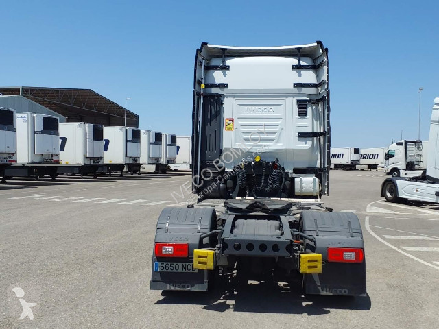 Iveco Stralis AS440S49T/P tractor unit