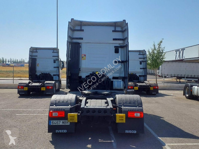 Iveco Stralis AS440S49T/P tractor unit