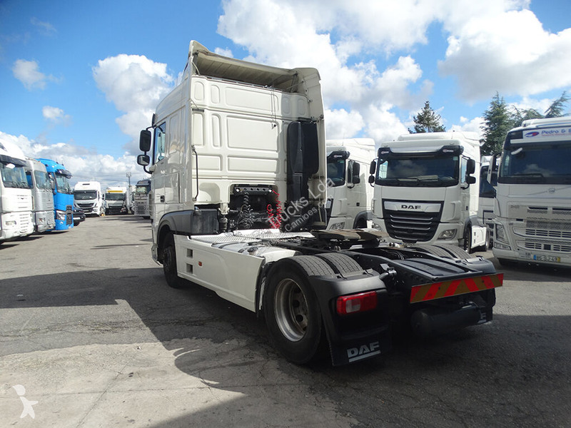 جرار DAF 430