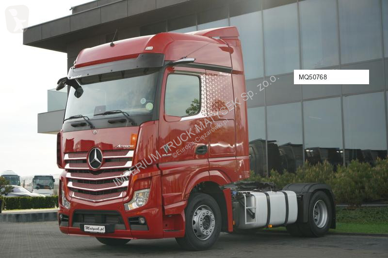 جرار Mercedes 1845