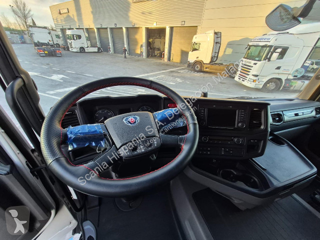 جرار Scania R 500 A4x2NB
