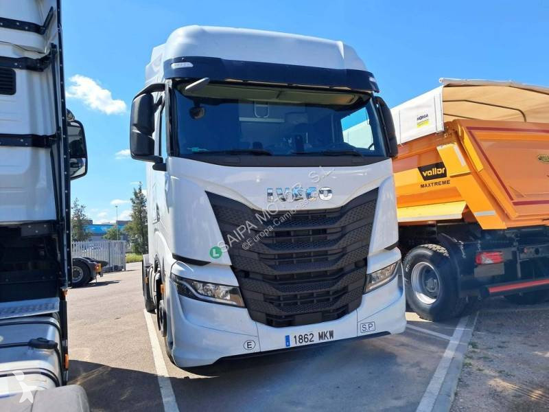 جرار Iveco