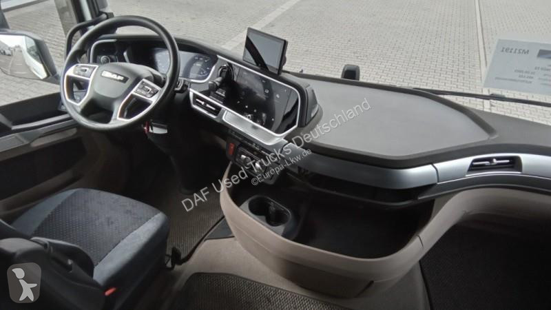 جرار DAF XG  FT 4X2