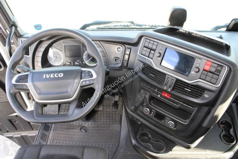 جرار Iveco