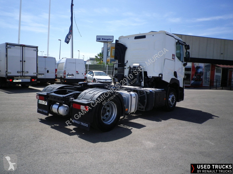 جرار Renault