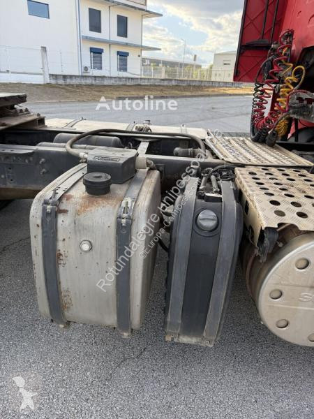 جرار Scania kit bascula