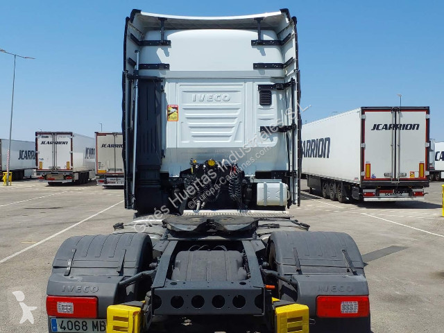 Iveco Stralis AS440S49T/P tractor unit