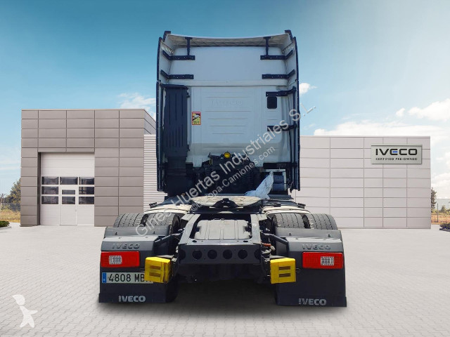 Iveco Stralis AS440S49T/P tractor unit