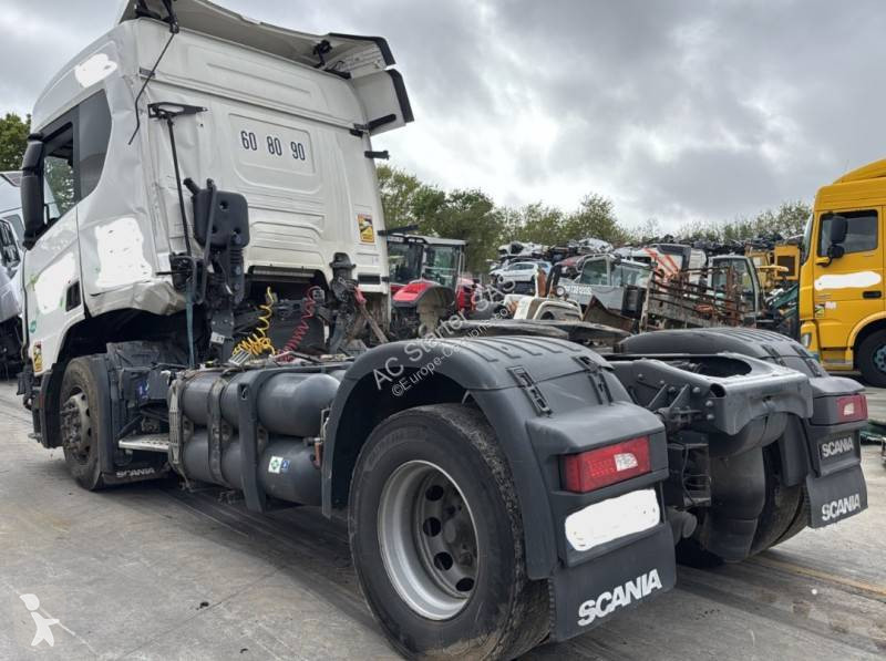 جرار Scania