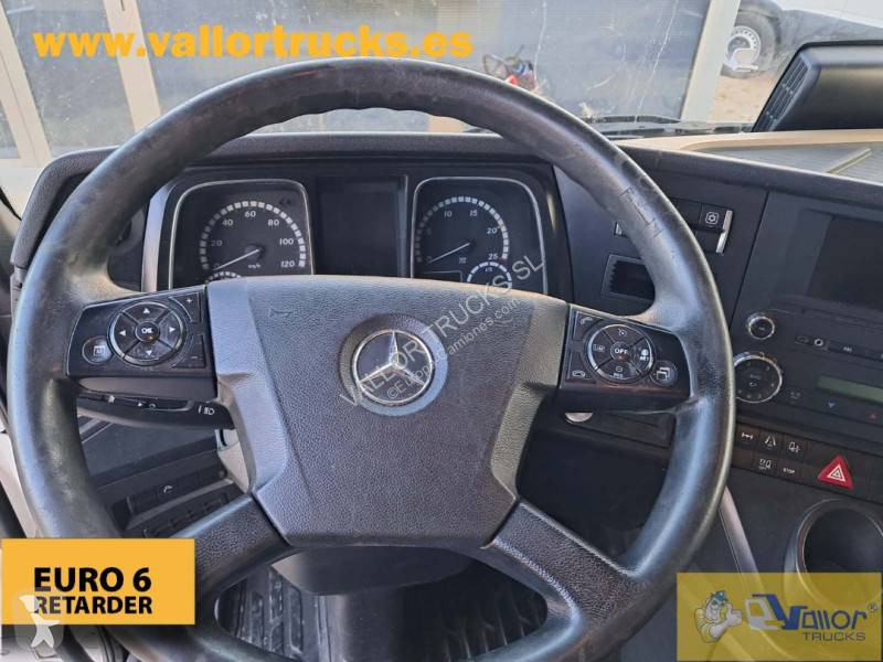 Traktor Mercedes