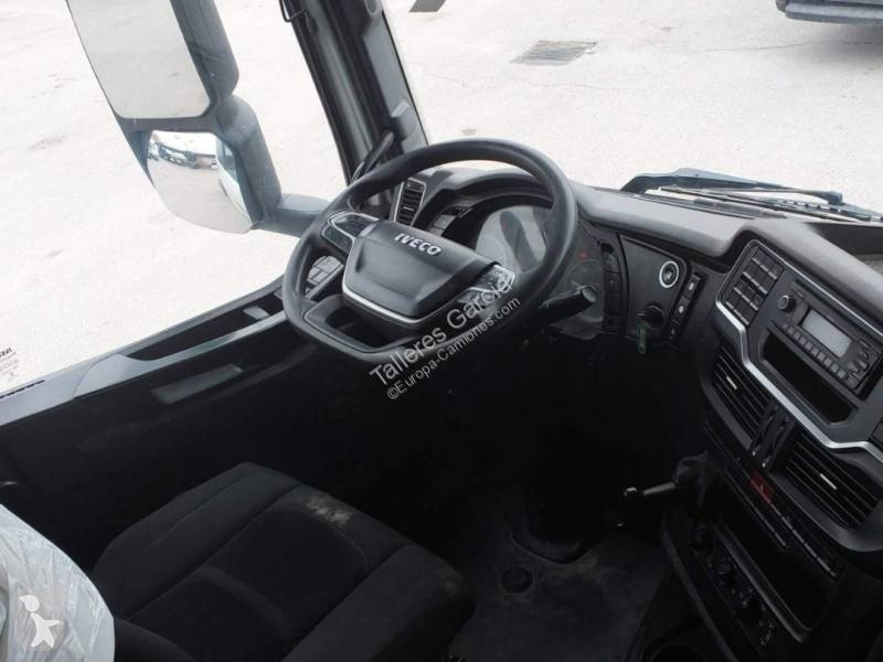 جرار Iveco