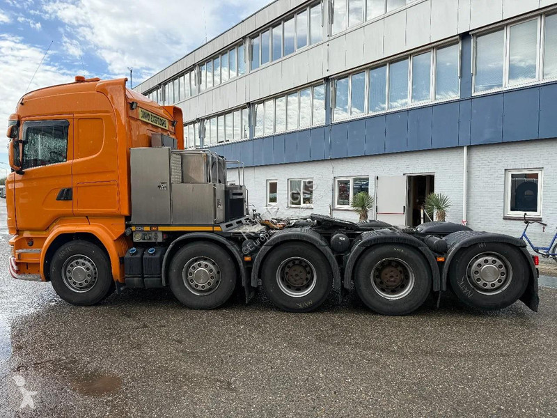 جرار Scania 490 10X4 EUO 6