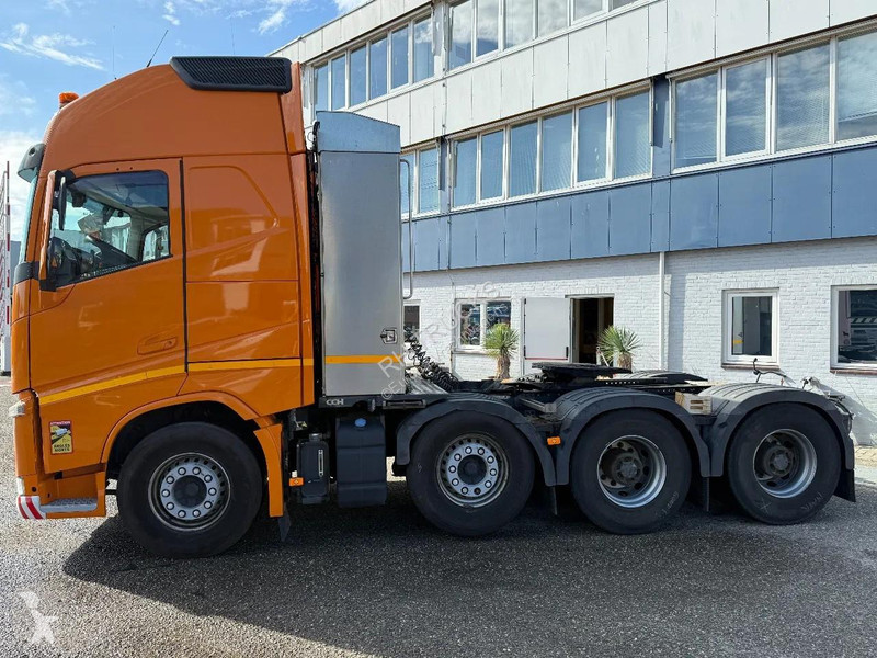جرار Volvo 4 540, 8X4, 703656 KM