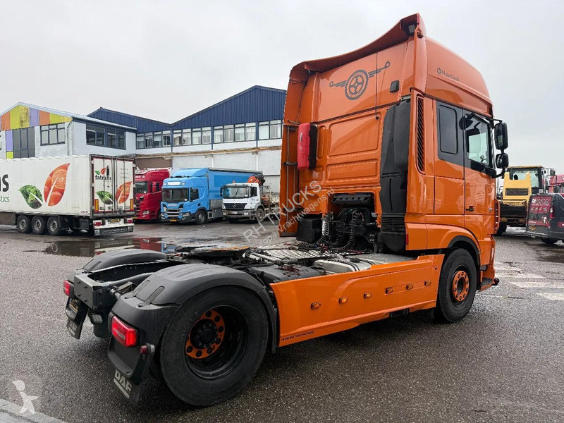 Trekker DAF XF  4X2 - MANUAL GEAR + TIPPER...