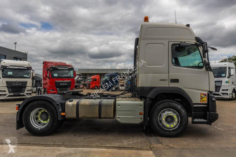 جرار Volvo GLOB 460+HYDR