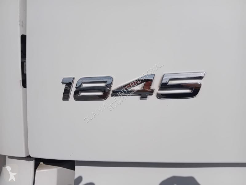 Tracteur Mercedes 1845