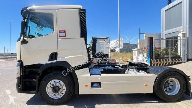 جرار Renault