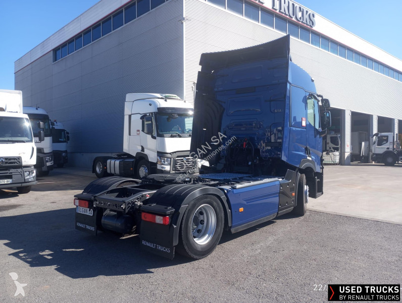 Cabeza tractora Renault