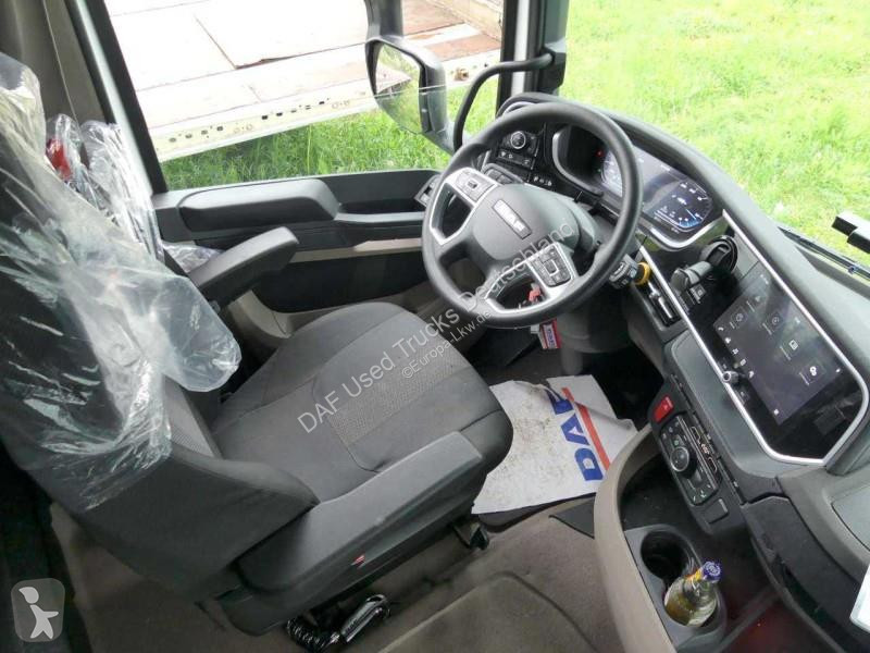 Trekker DAF XG  FT 4X2