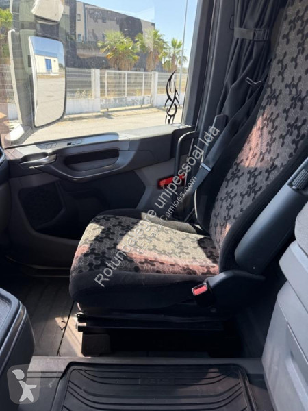 جرار Scania