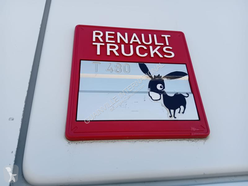 Tracteur Renault 480 Gamme T