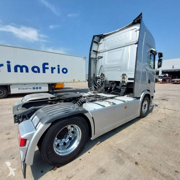 جرار Scania