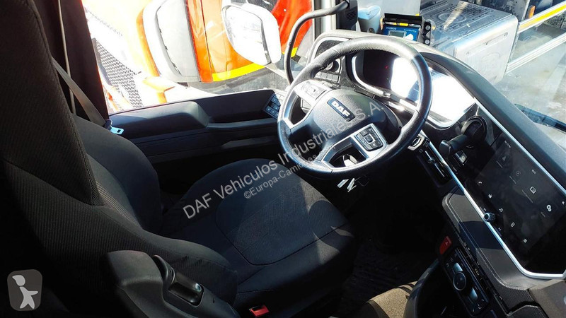 جرار DAF 450 FT 4X2