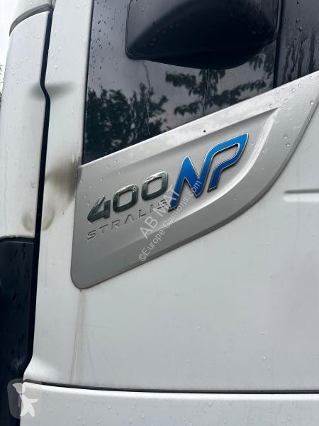 جرار Iveco AS 440 S 42