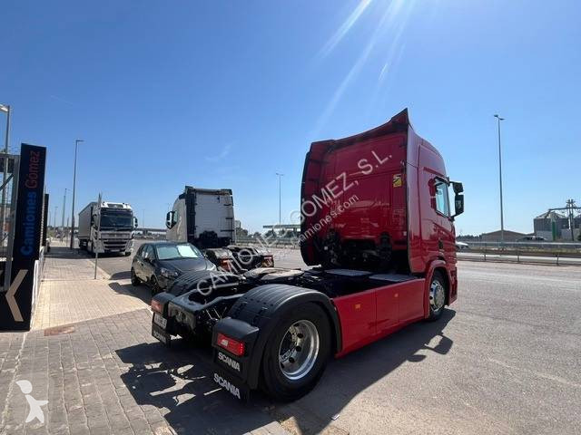 Tahač Scania 500
