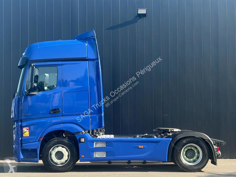 جرار Mercedes 5 L 1948 LS BigSpace 4x2 GSR2