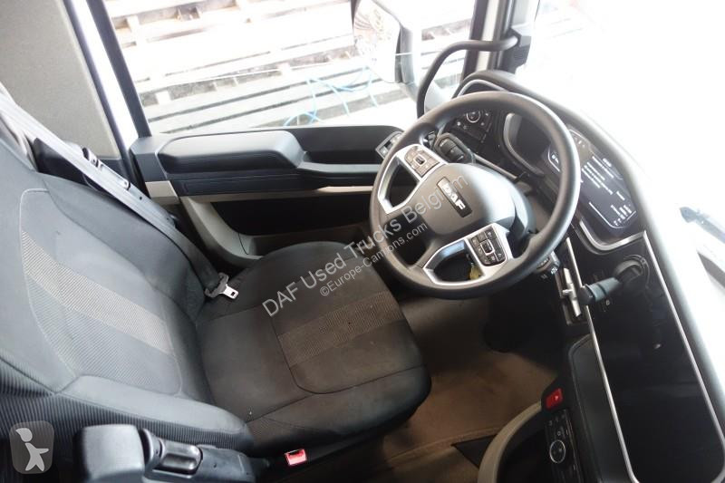 جرار DAF XG  FT 4X2