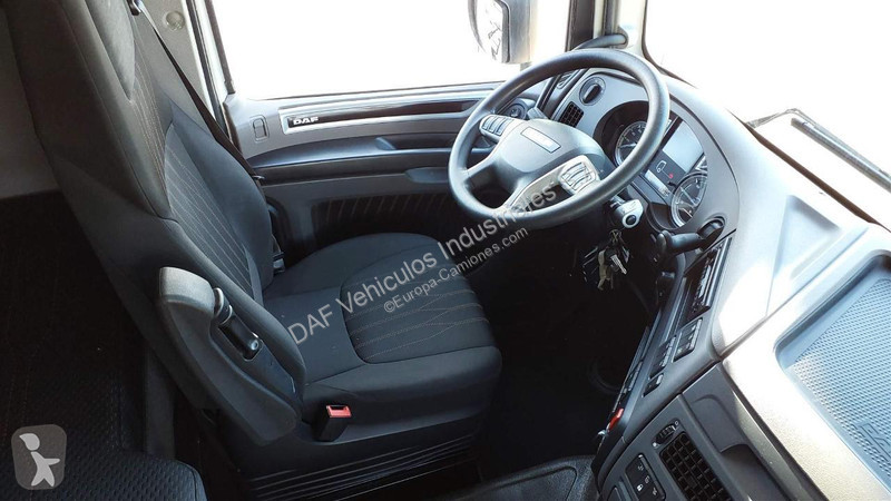 جرار DAF 530 FT 4X2