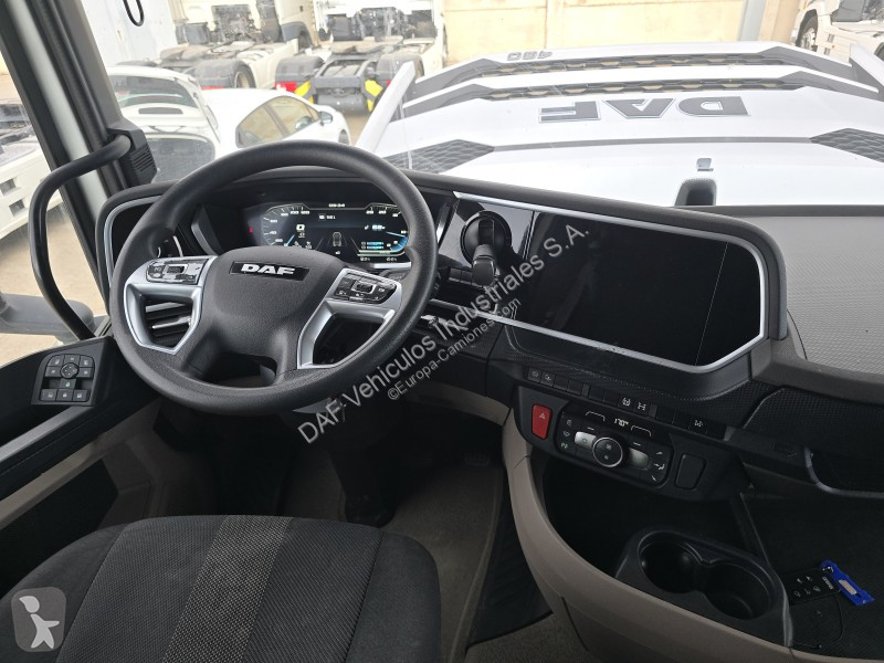 Cabeza tractora DAF XG  FT 4X2