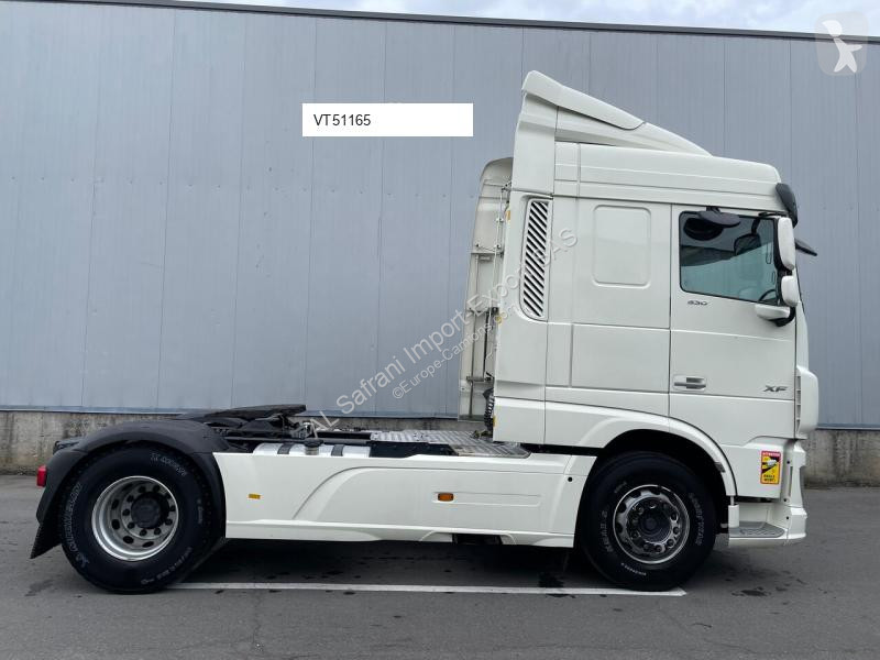 Tracteur DAF 530
