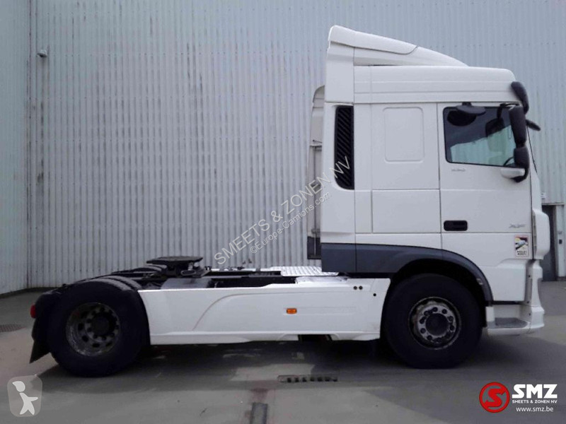 جرار DAF 530