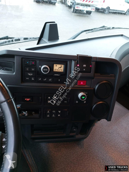 Traktor Renault