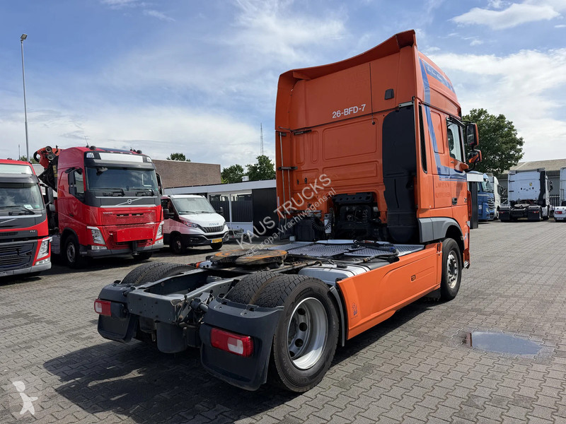 جرار DAF Super Spacecab Euro 6