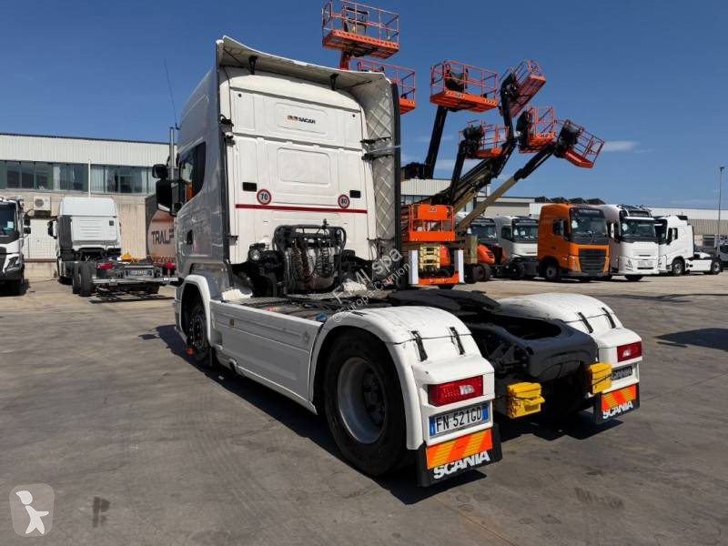 جرار Scania