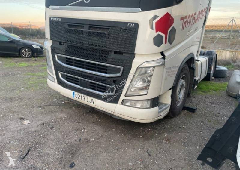 Cap tractor Volvo