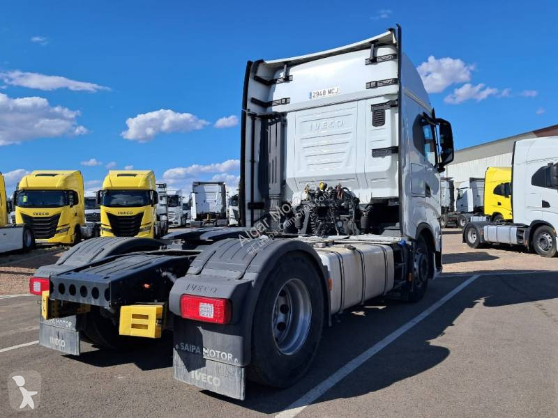 Iveco  tractor unit