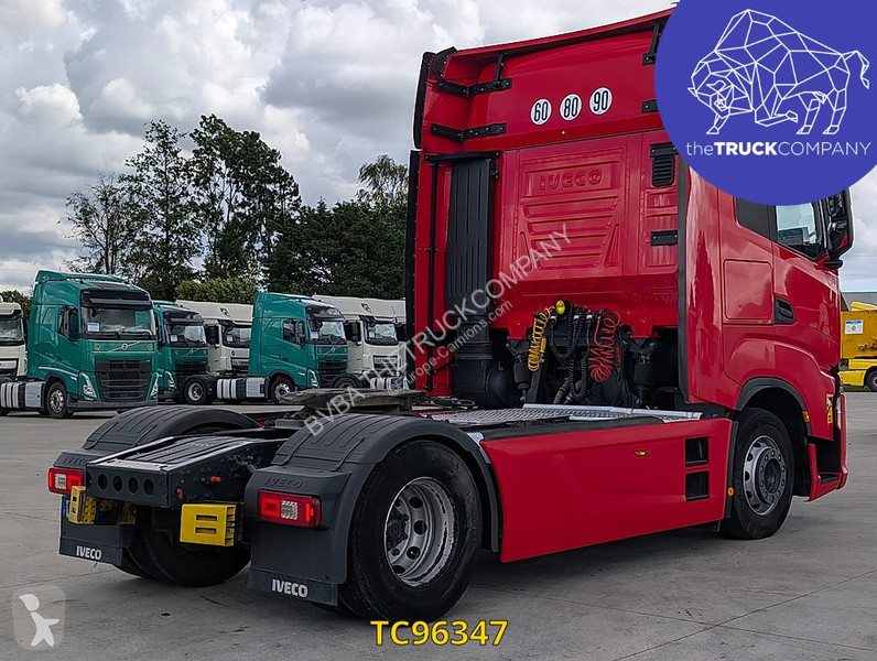 Iveco S-Way 490 tractor unit