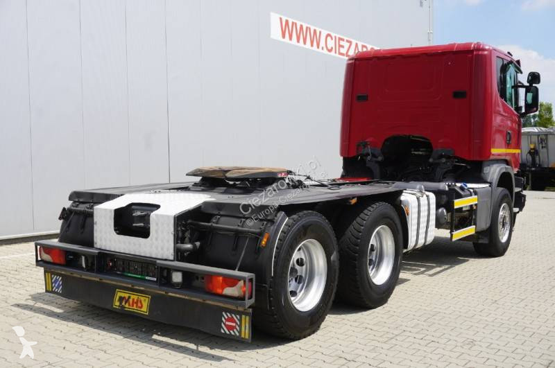 Влекач Scania