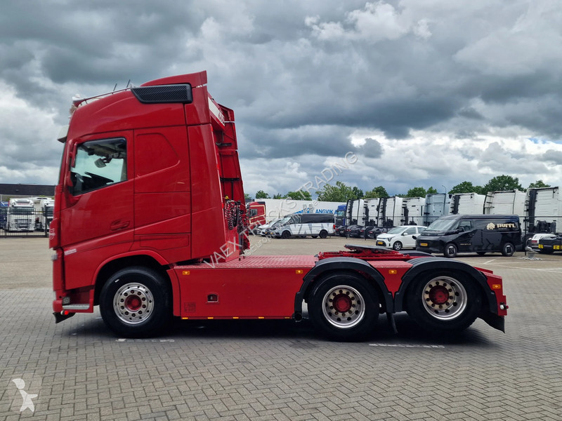 جرار Volvo 13540 Globetrotter 6x4 - Lift axle -...