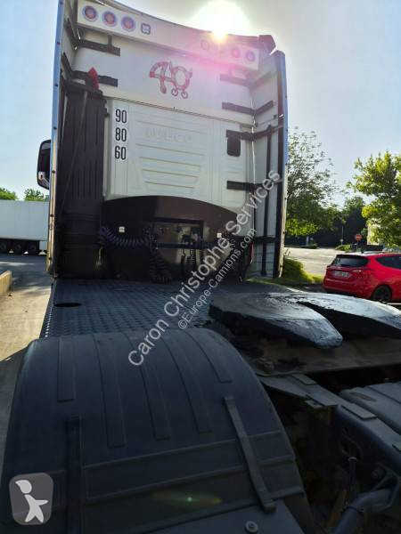 جرار Iveco
